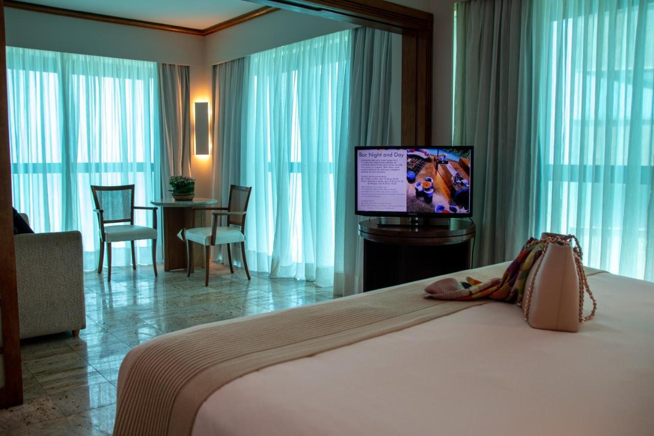Hotel Atlante Plaza Ресифи Экстерьер фото A room at the resort