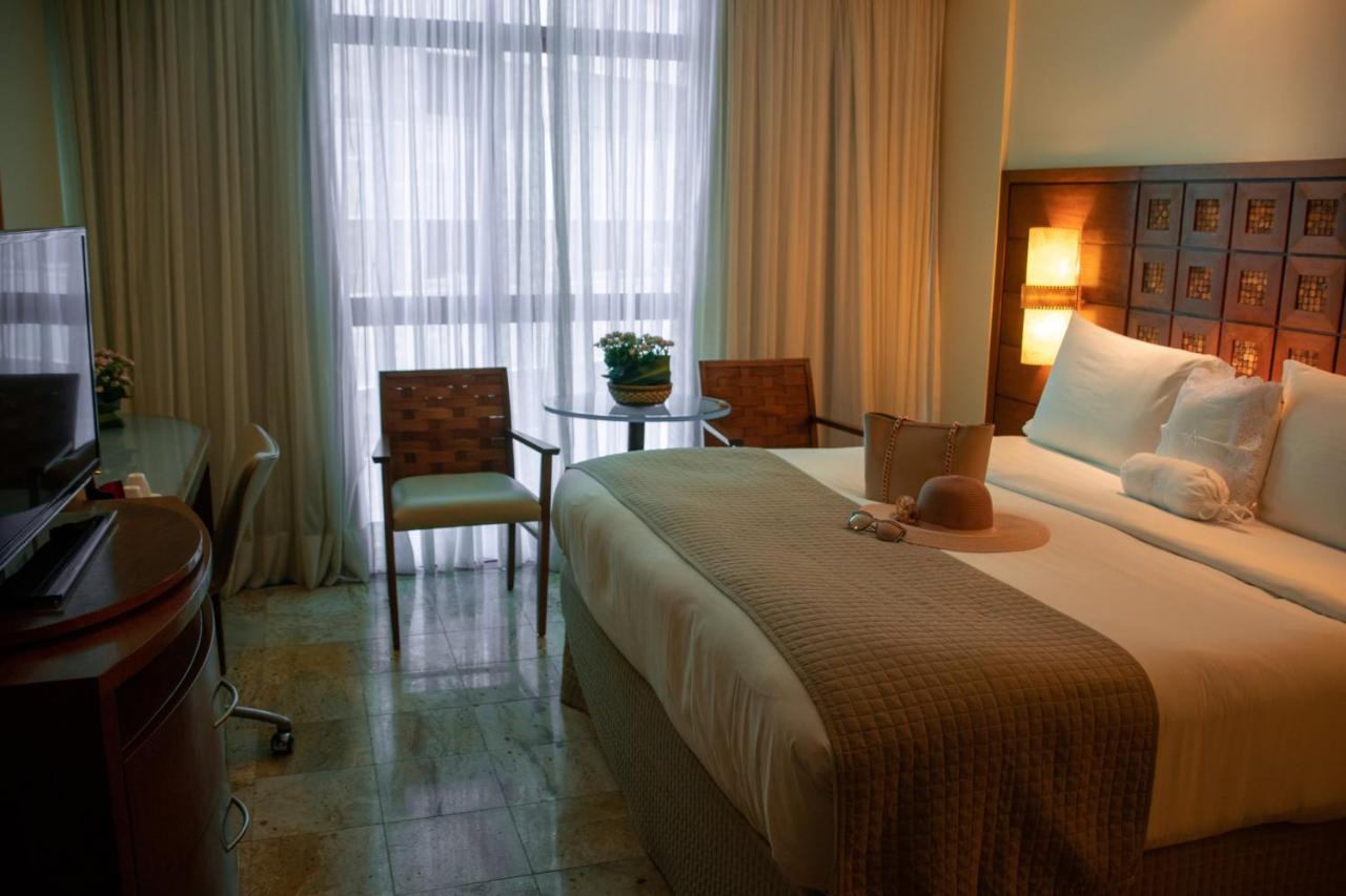 Hotel Atlante Plaza Ресифи Экстерьер фото A room at the hotel